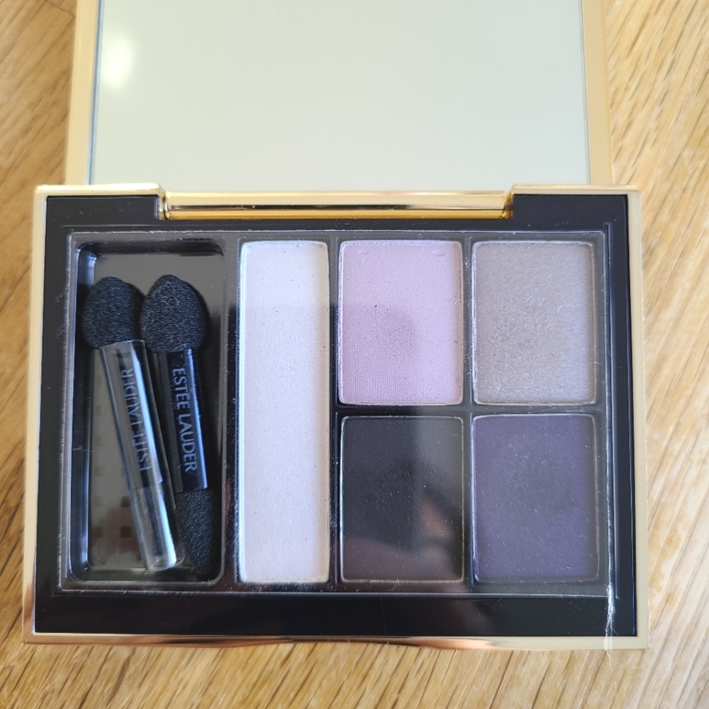 Estee Lauder Sculpting Eyeshadow palette
